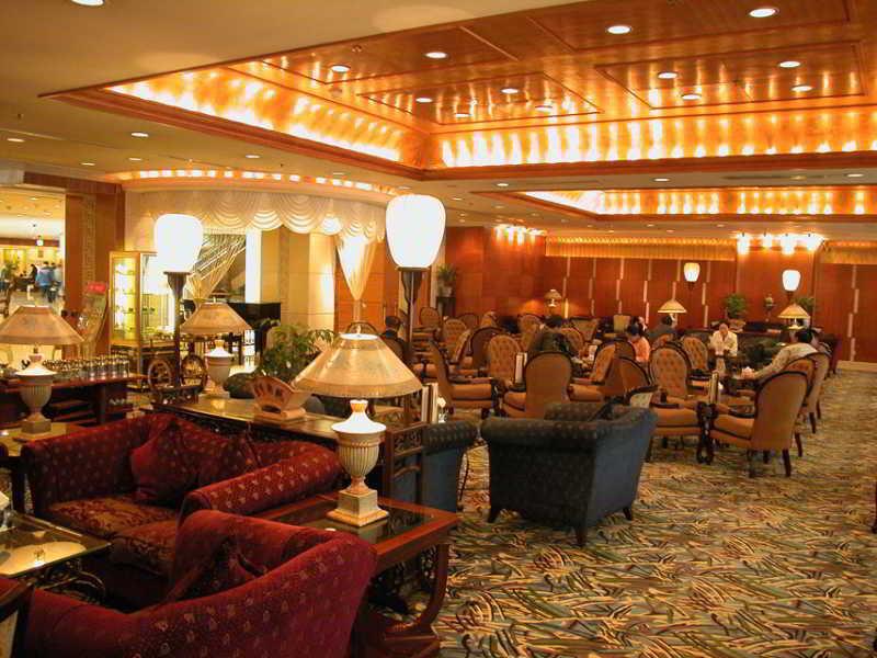 Celebrity International Grand Khách sạn 5*