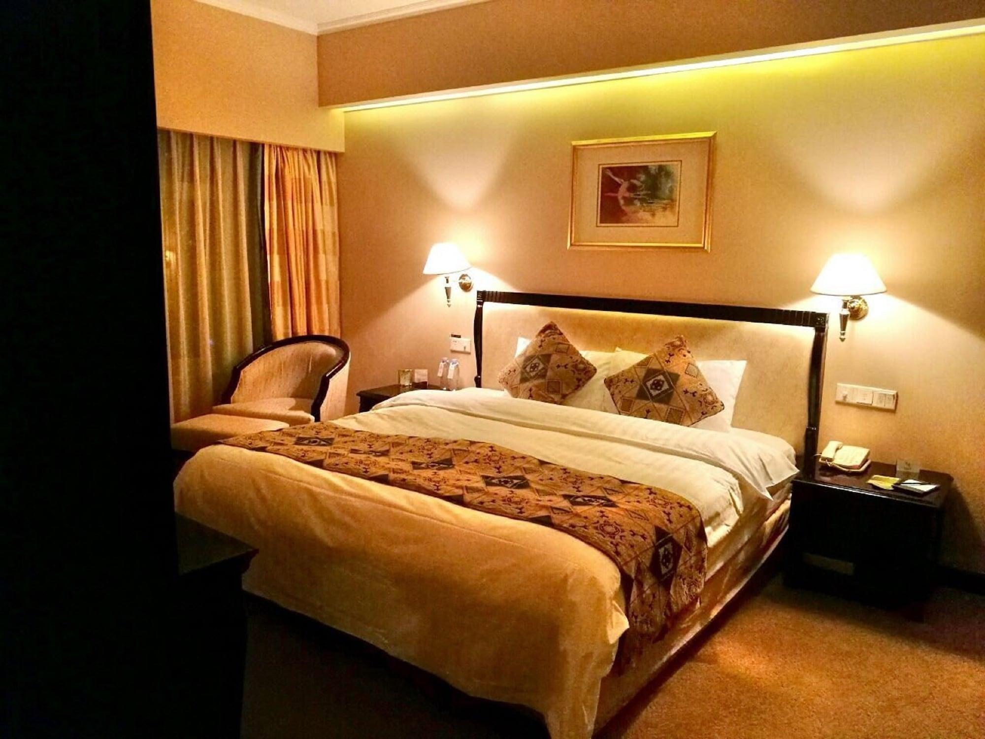 Celebrity International Grand Peking