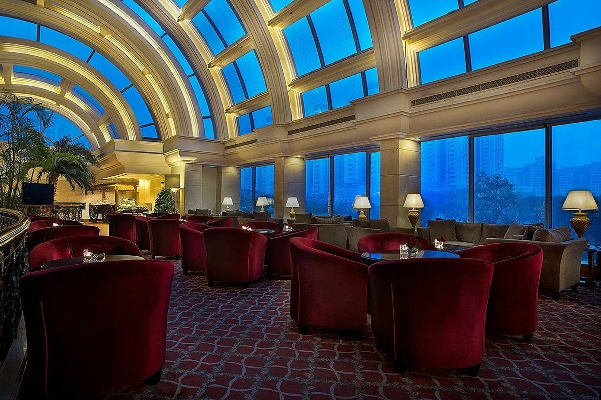 Celebrity International Grand Hotel