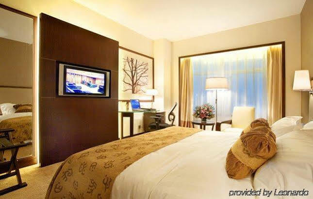 Celebrity International Grand 5*